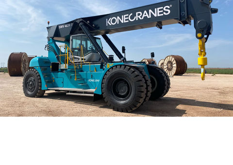 Reach stackers_mining_image